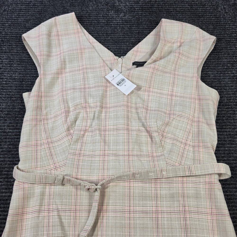 NWT Ann Taylor Sheath Dress Womens 4 Tan Pink Plaid V-Neck Belted Cap Sleeve
